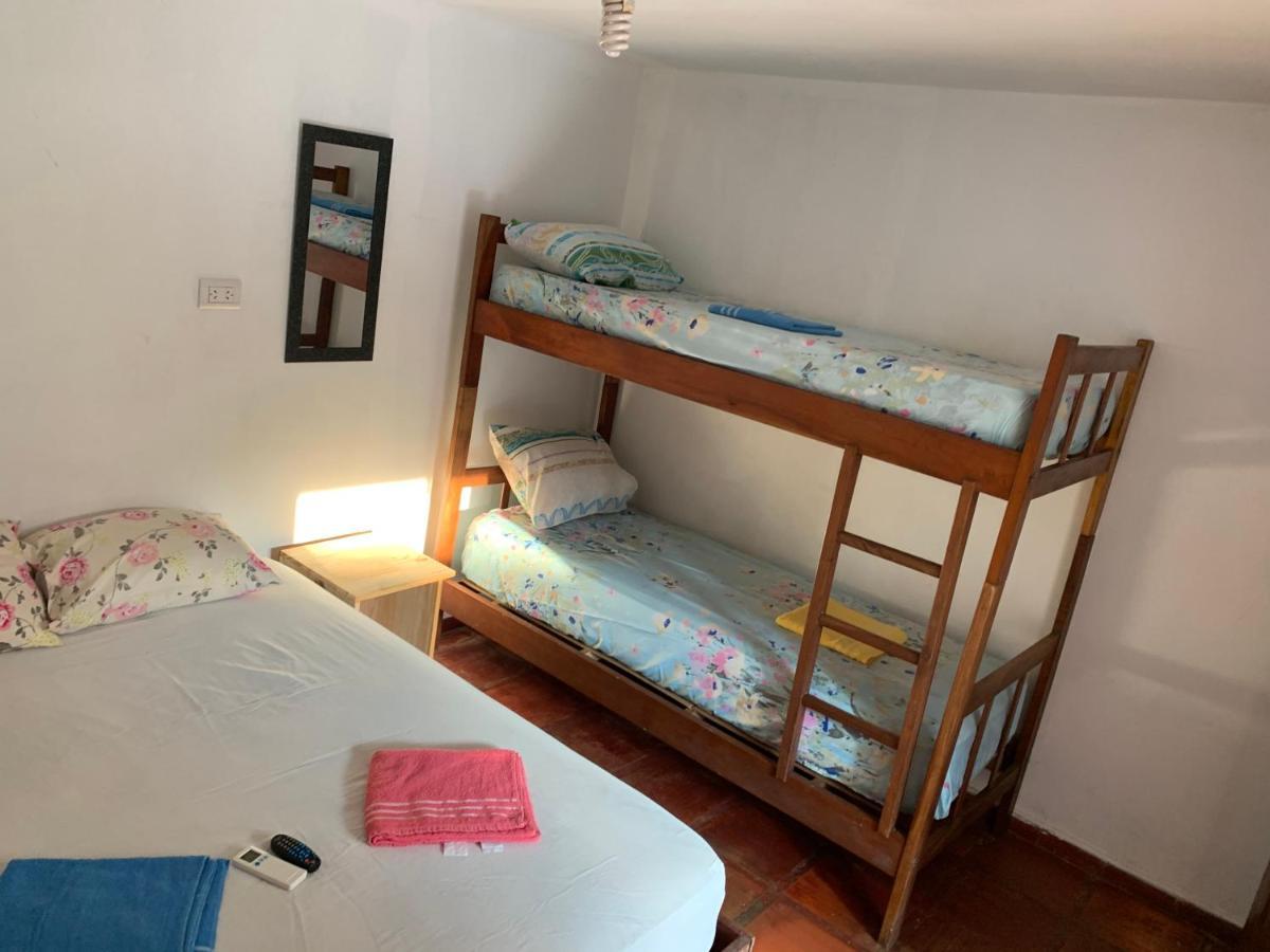 Litt Iguazu Hostal Puerto Iguazu Exterior photo