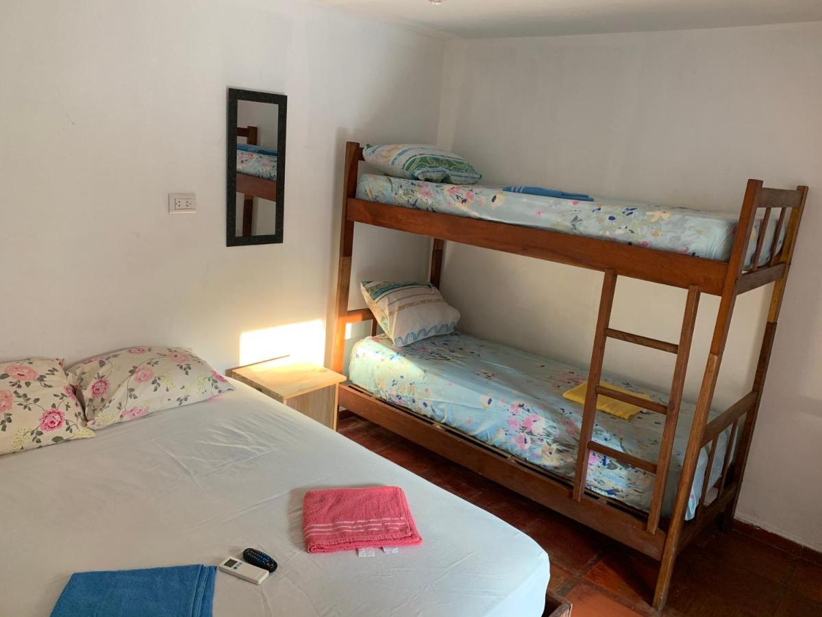 Litt Iguazu Hostal Puerto Iguazu Exterior photo