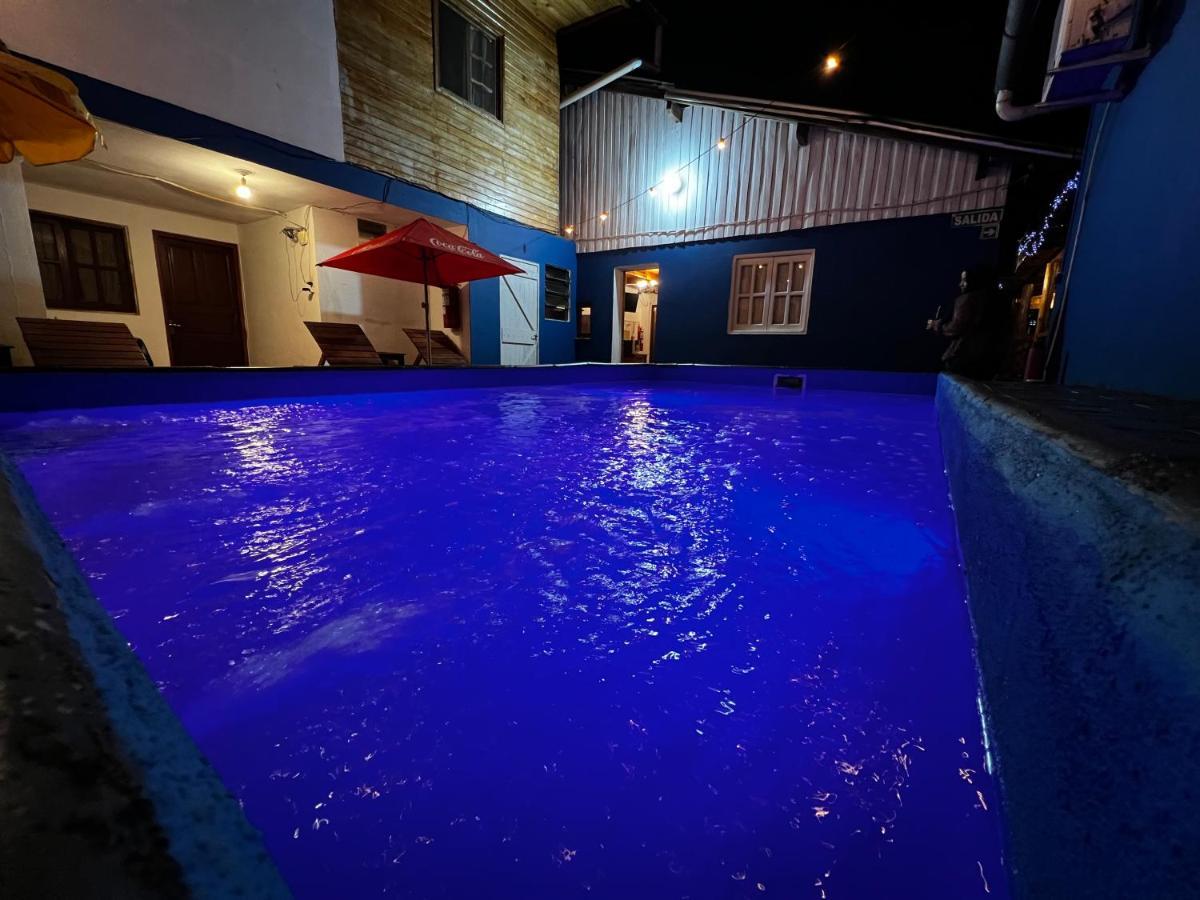 Litt Iguazu Hostal Puerto Iguazu Exterior photo